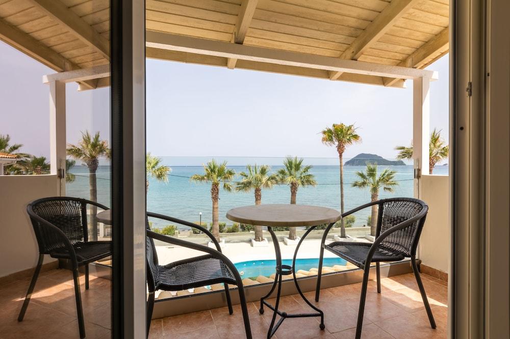 Arkadianos Aparthotel Agios Sostis  Bagian luar foto
