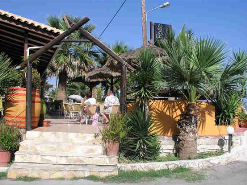 Arkadianos Aparthotel Agios Sostis  Bagian luar foto